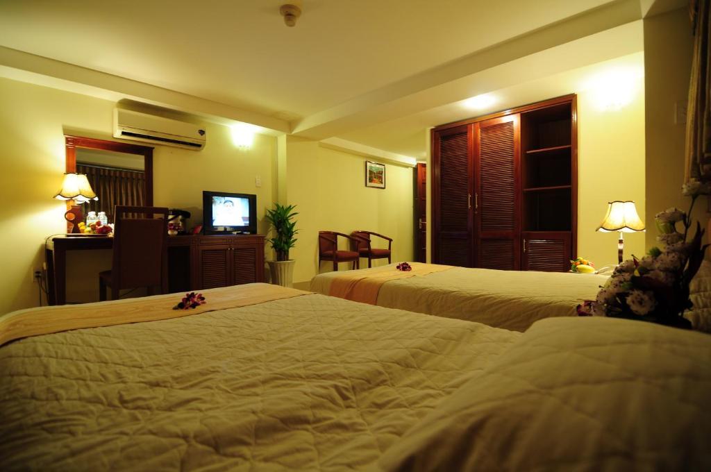 Khach San Phuoc Loc Tho 2 - 福禄寿 Hotel Ho Chi Minh-stad Kamer foto